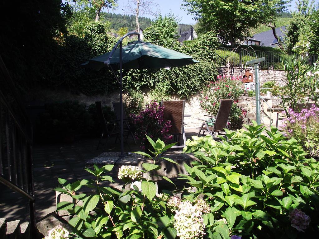 Ferienhaus Schneiders Kröv Buitenkant foto