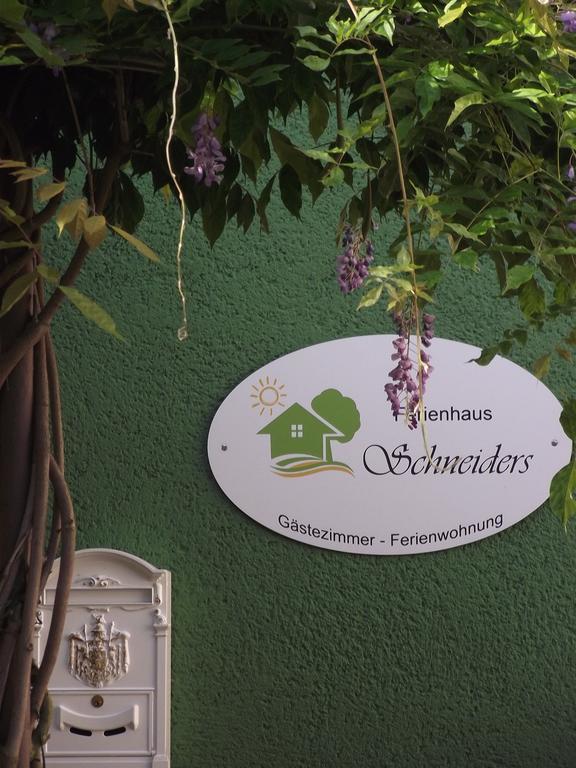 Ferienhaus Schneiders Kröv Buitenkant foto